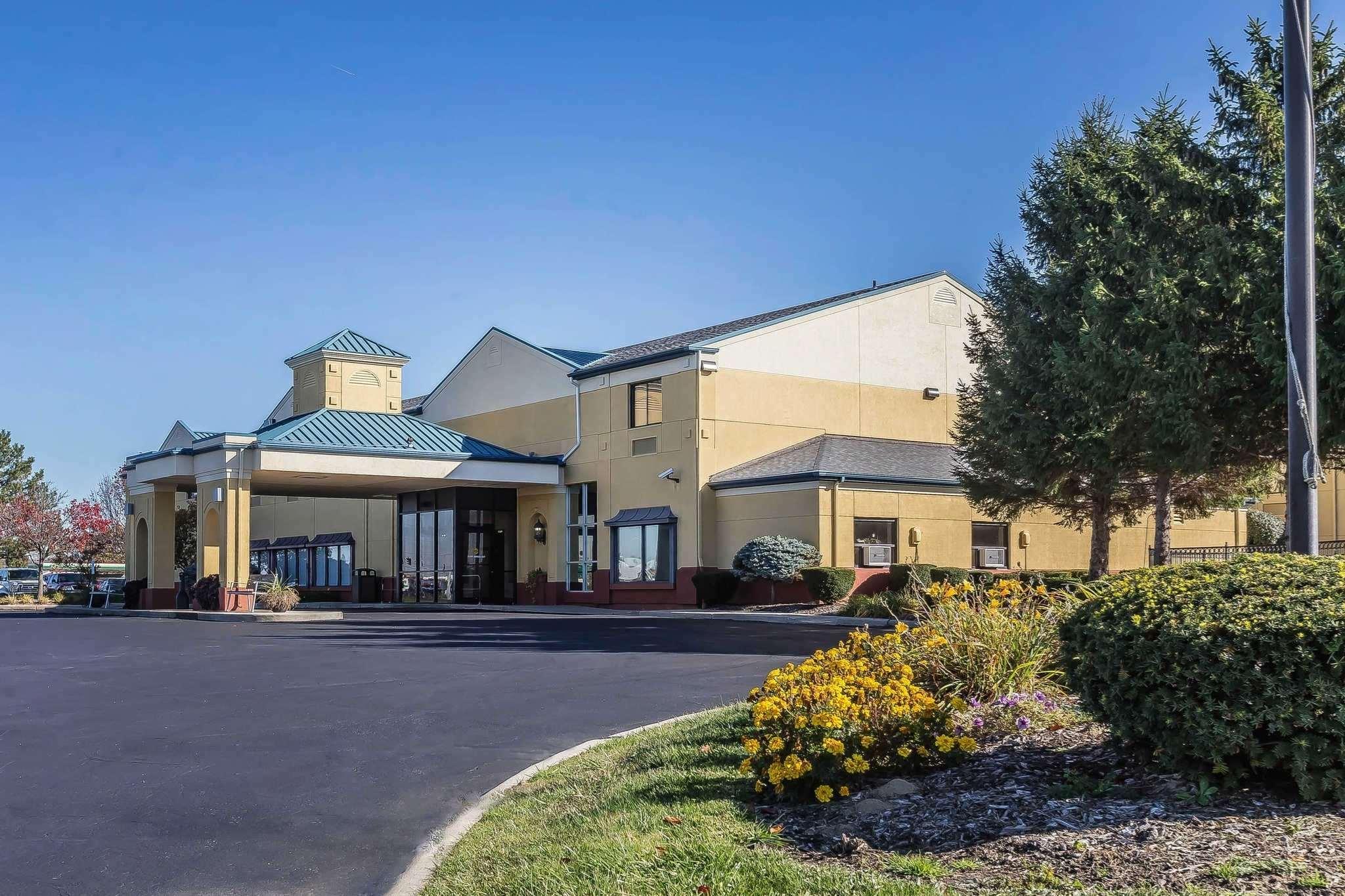 Quality Inn Перрісберґ Екстер'єр фото