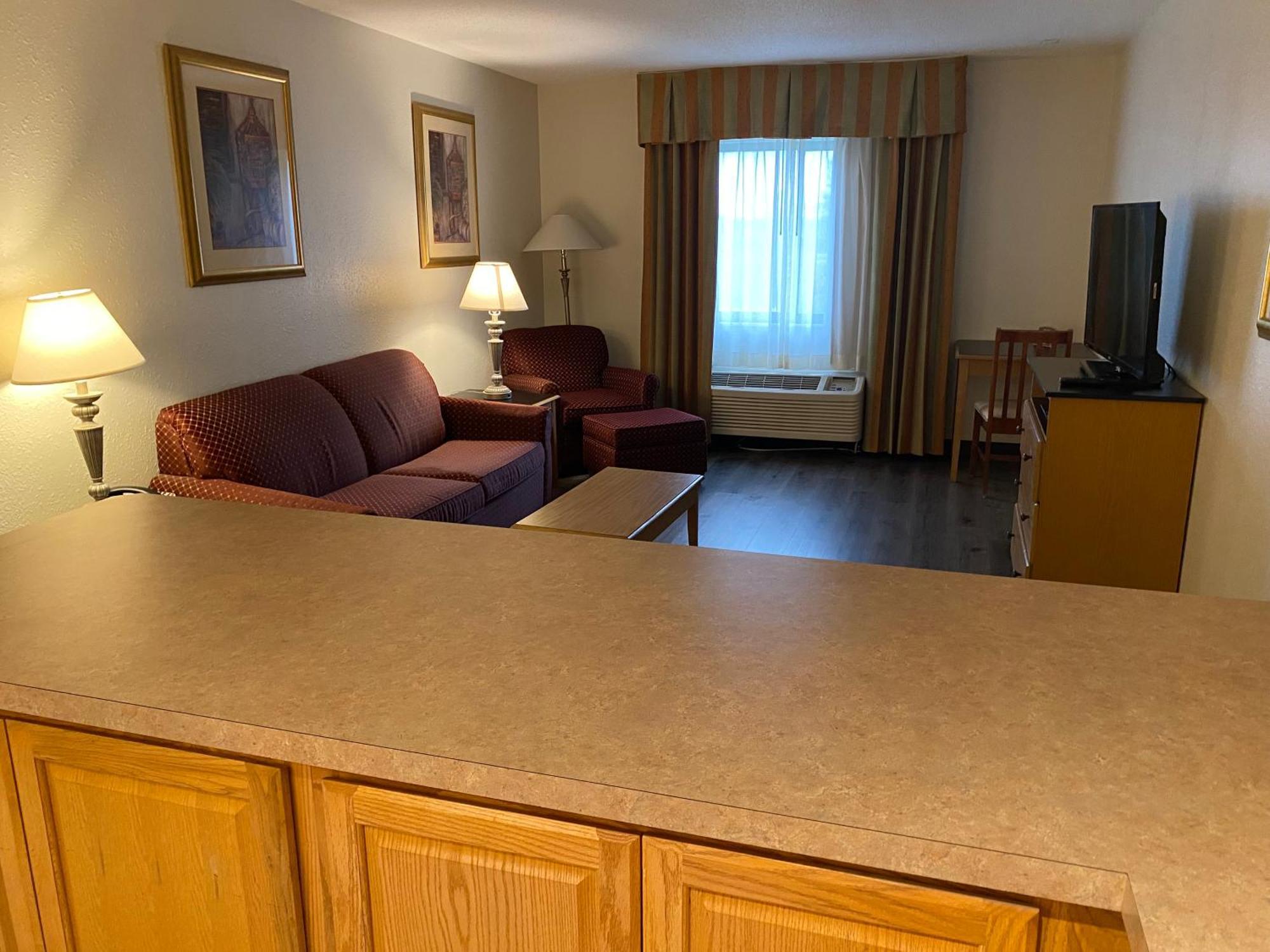 Quality Inn Перрісберґ Екстер'єр фото