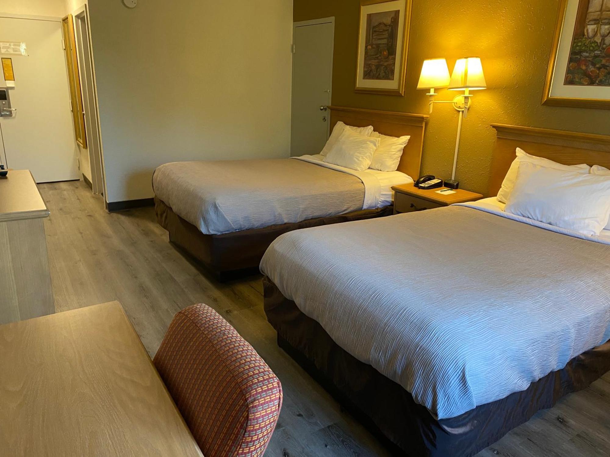 Quality Inn Перрісберґ Екстер'єр фото